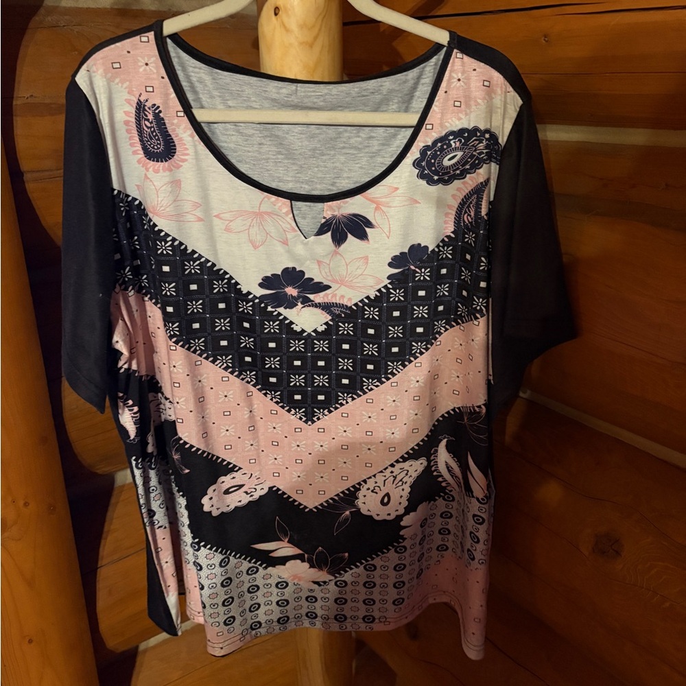 Pink & black plus top